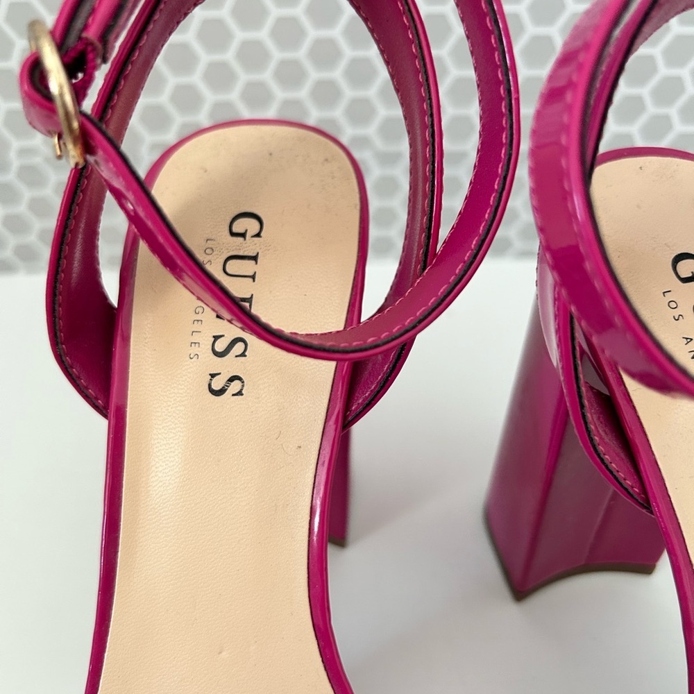 Guess Hot Pink Platform Women’s Block Heel Ankle Strap & Gold G Top Size 7 1/2M - Picture 4 of 11